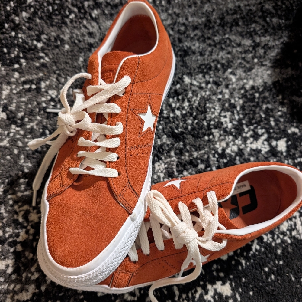 Converse Men's Orange Sneakers